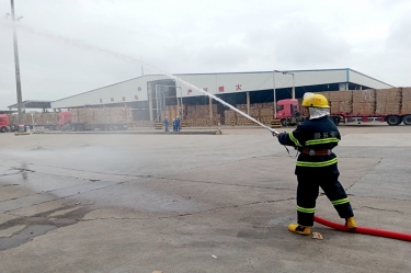 護(hù)航“雙節(jié)”除隱患！景興紙業(yè)節(jié)前安全工作不打烊